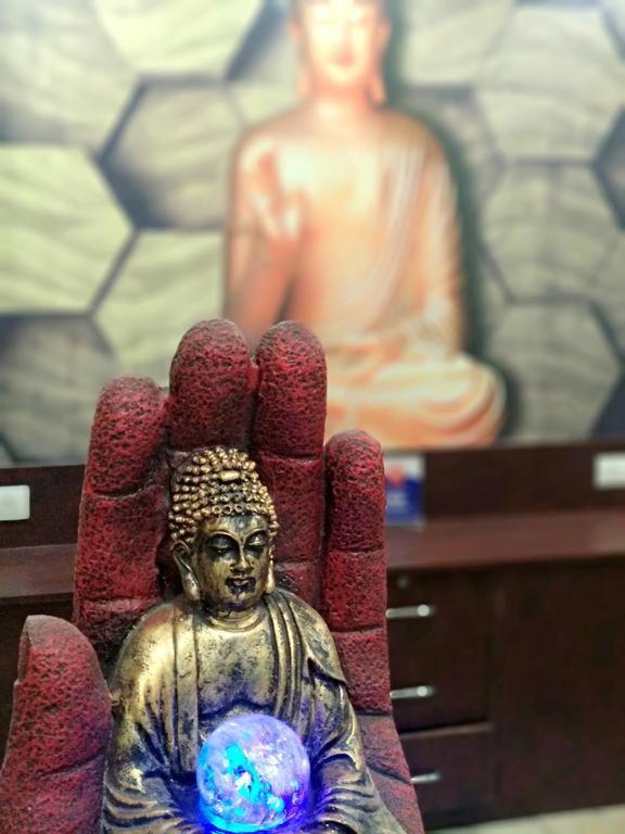 拉古纳特酒店 贾姆穆 外观 照片